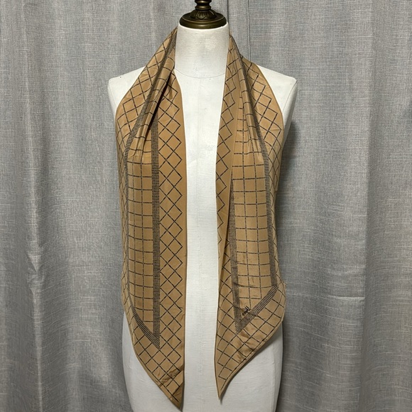 Vintage Vera Neumann Scarf-Long Style-Tan/Navy-Polyester - Picture 14 of 16